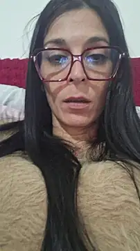 patatinahot87 online show from 03/01/26, 04:42