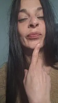 patatinahot87 online show from 04/02/26, 03:53