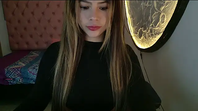 Snapshot of soft_doll_small123 chatting on 01/22/25, 07:35 soft doll small123 online show from 01/22/25, 07:35