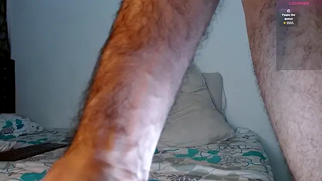 Snapshot of bear_97s chatting on 09/16/25, 01:50 bear 97s online show from 09/16/25, 01:50