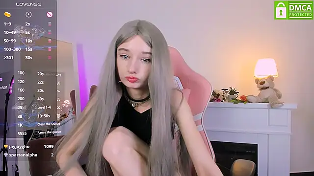 Katia Kim online show from 02/20/25, 09:22