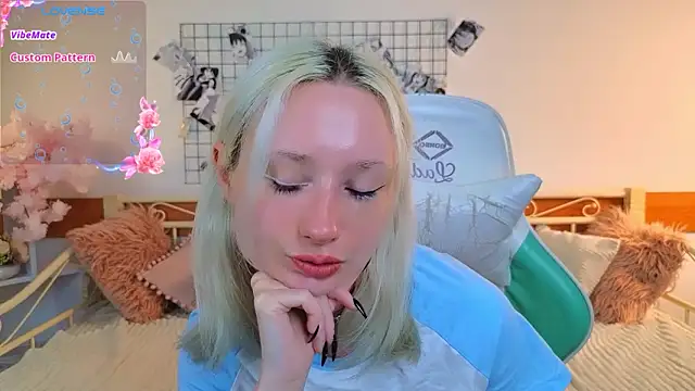 Katia Kim online show from 03/24/26, 06:29