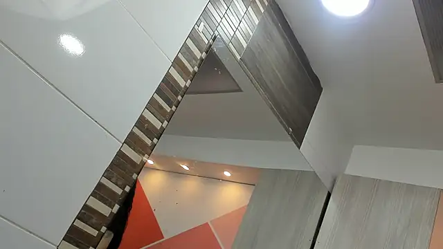 Mhelanny2 online show from 09/12/25, 09:04