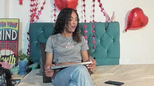 StefanyMiler online show from 04/14/26, 07:20