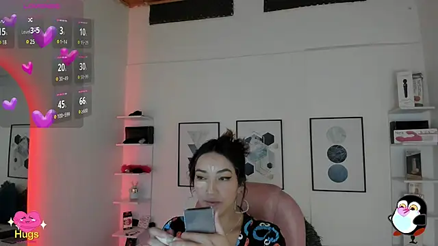 cristal  hot 1 online show from 02/25/25, 04:03