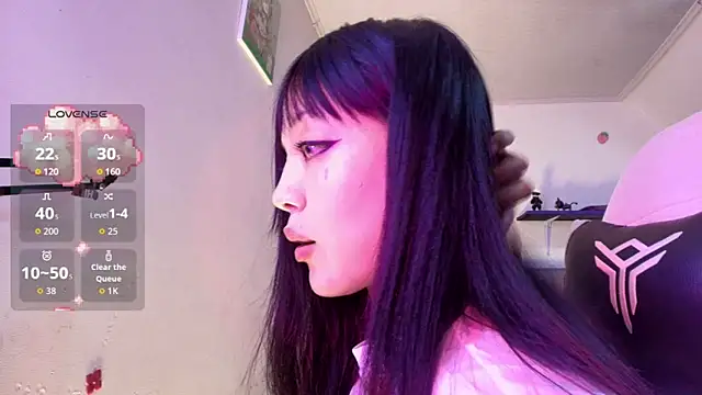 Persia 09 online show from 10/29/25, 02:14