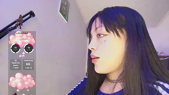 Snapshot of Persia_09 chatting on 05/21/26, 12:17 Persia 09 online show from 05/21/26, 12:17