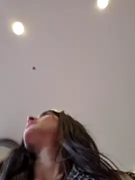 Sam Sara online show from 04/18/26, 04:55