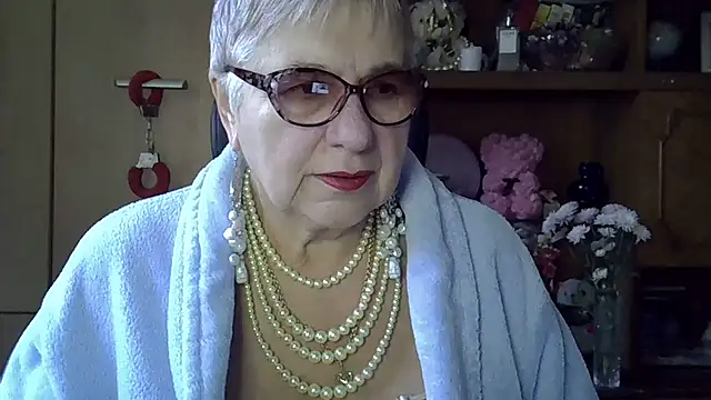 SweetCherry27 online show from 10/14/25, 04:57
