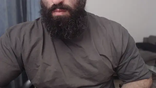 hugemachohandsome online show from 06/07/26, 12:53