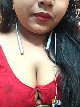 Sophiaboudi online show from 01/17/25, 05:51