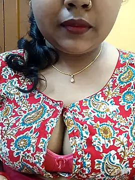 Sophiaboudi online show from 03/06/25, 05:33