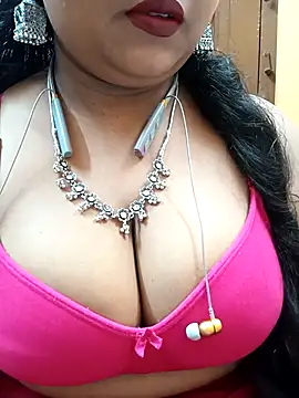 Sophiaboudi online show from 09/12/25, 07:25