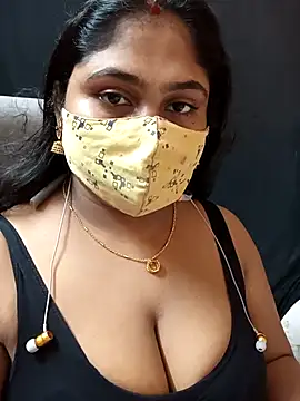 Sophiaboudi online show from 10/10/25, 05:34