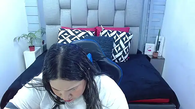 evelin zaens online show from 03/11/26, 04:29