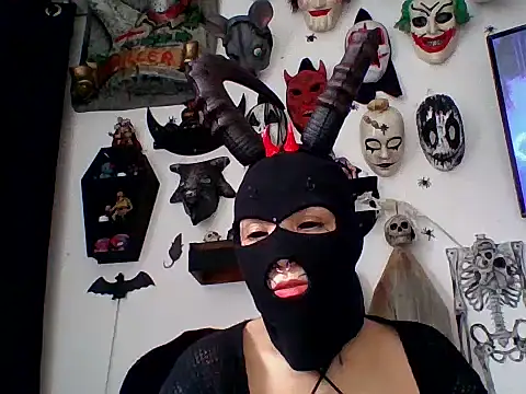 FeticheMacabre online show from 01/06/26, 04:54