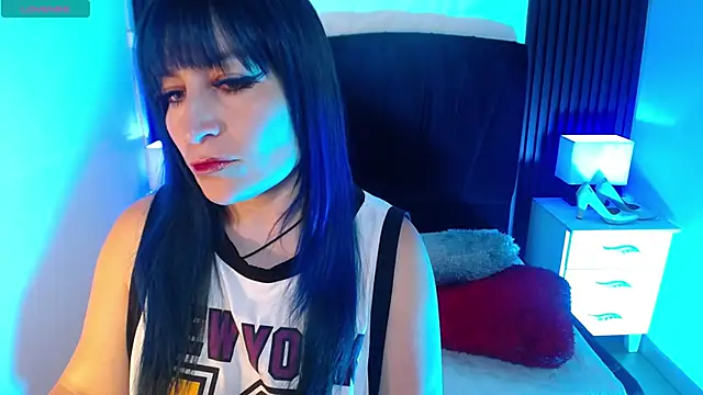 alicia moom online show from 11/28/25, 07:27