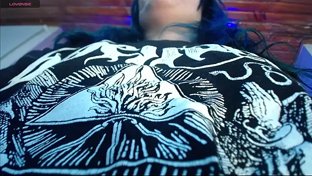 alicia moom online show from 12/02/25, 07:03