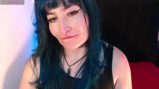 alicia moom online show from 07/18/26, 08:01