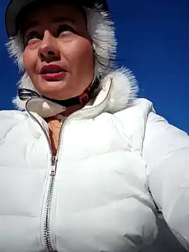 bellapaty online show from 12/28/24, 12:03