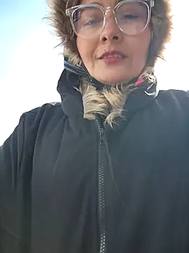 bellapaty online show from 02/09/25, 01:35