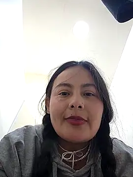 bellapaty online show from 03/31/26, 04:40