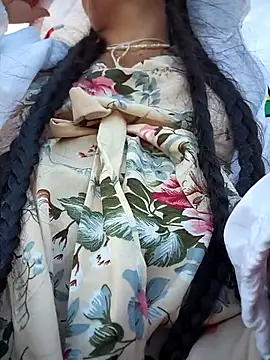 bellapaty online show from 04/19/26, 06:10