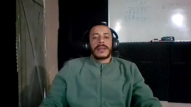 MachoScorpionCaralho online show from 04/24/26, 08:00