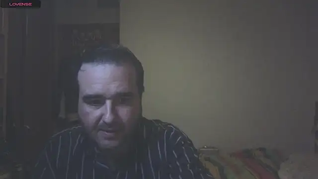 curiosillo83 online show from 02/03/25, 01:30