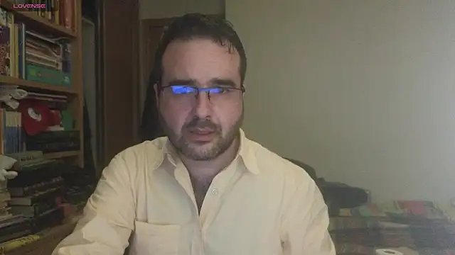 curiosillo83 online show from 03/07/25, 11:40