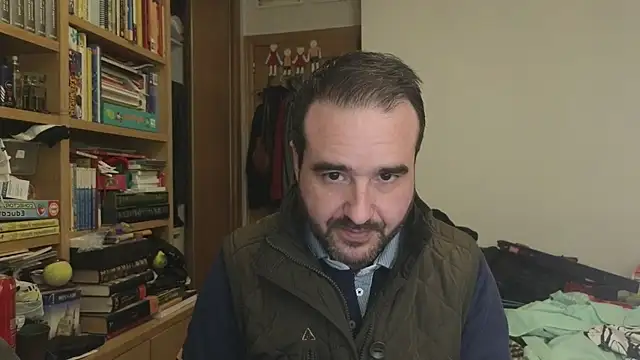 curiosillo83 online show from 01/14/26, 03:39