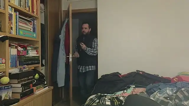 curiosillo83 online show from 01/16/26, 02:54