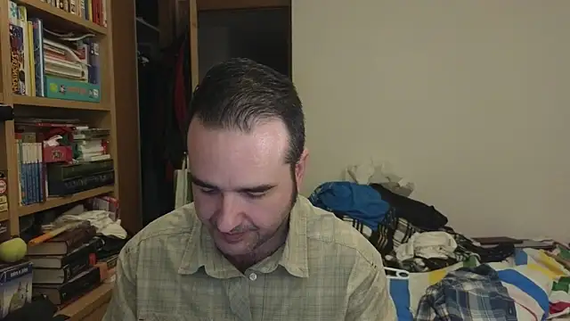 curiosillo83 online show from 04/21/26, 02:56