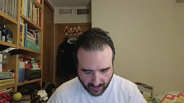 Snapshot of curiosillo83 chatting on 06/09/26, 04:07 curiosillo83 online show from 06/09/26, 04:07