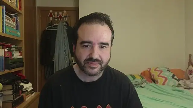 Snapshot of curiosillo83 chatting on 06/30/26, 07:53 curiosillo83 online show from 06/30/26, 07:53