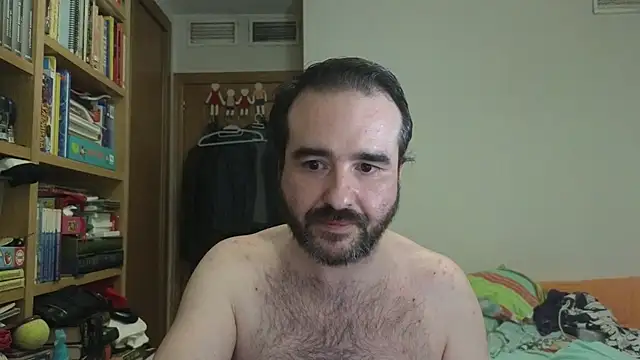 Snapshot of curiosillo83 chatting on 07/08/26, 02:27 curiosillo83 online show from 07/08/26, 02:27