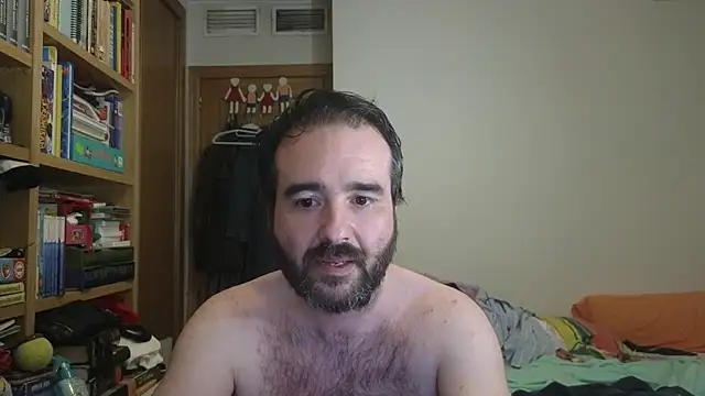 Snapshot of curiosillo83 chatting on 07/19/26, 09:57 curiosillo83 online show from 07/19/26, 09:57