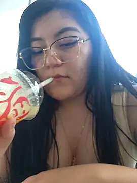 Sakura 0505 online show from 04/16/26, 08:53