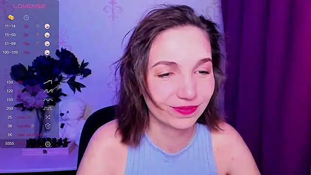 KindHazelHere  online show from 02/19/26, 08:16