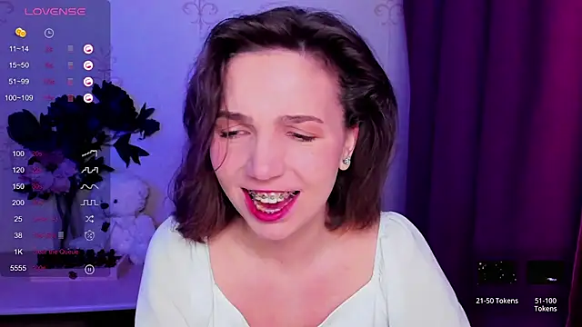 KindHazelHere  online show from 02/20/26, 10:32