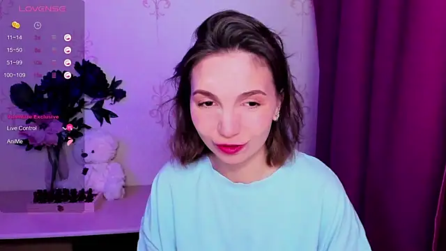 KindHazelHere  online show from 02/23/26, 11:35