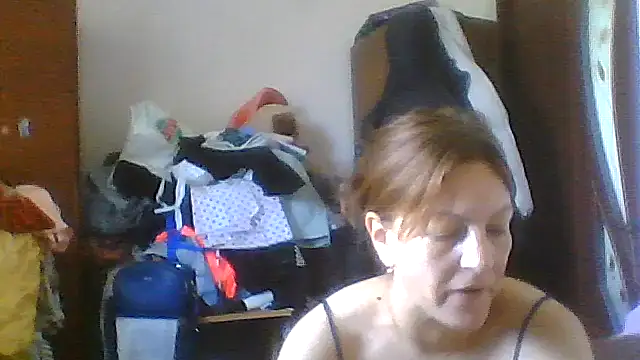 Snapshot of ShawnaAdams chatting on 06/22/26, 11:29 ShawnaAdams online show from 06/22/26, 11:29