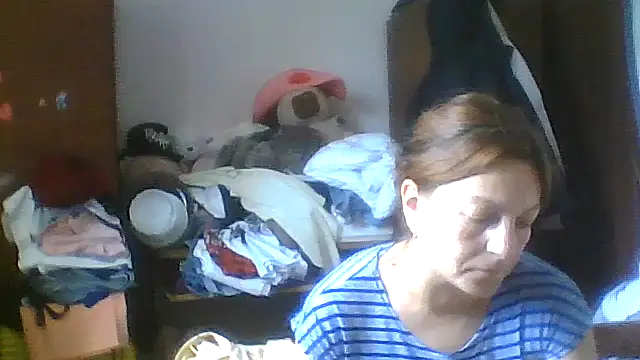 Snapshot of ShawnaAdams chatting on 07/07/26, 11:47 ShawnaAdams online show from 07/07/26, 11:47