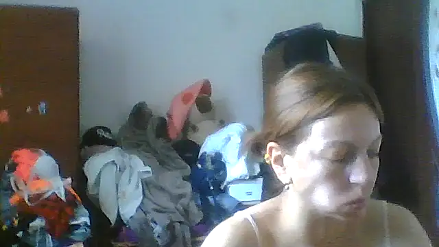 Snapshot of ShawnaAdams chatting on 07/11/26, 11:02 ShawnaAdams online show from 07/11/26, 11:02