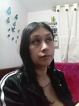 Giuliana90 online show from 04/19/26, 03:17