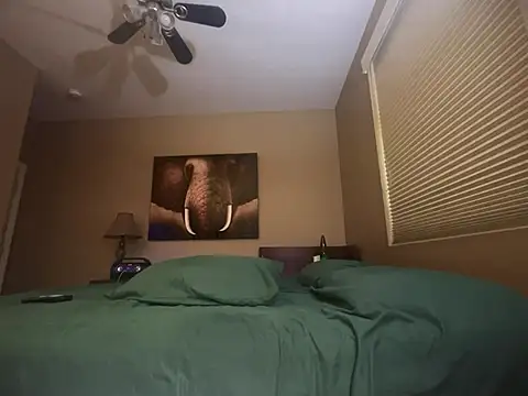 Bwcjoshbanks online show from 11/12/25, 10:20