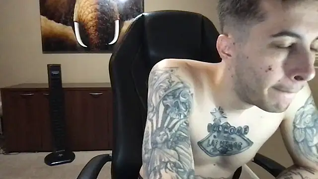 Snapshot of Bwcjoshbanks chatting on 06/19/26, 06:12 Bwcjoshbanks online show from 06/19/26, 06:12