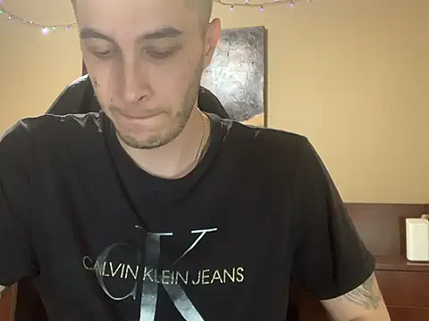 Snapshot of Bwcjoshbanks chatting on 07/09/26, 02:15 Bwcjoshbanks online show from 07/09/26, 02:15
