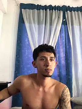 Snapshot of stevenSEX123 chatting on 09/16/25, 09:16 stevenSEX123 online show from 09/16/25, 09:16