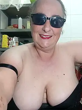 eroticjessitop online show from 04/05/26, 07:11